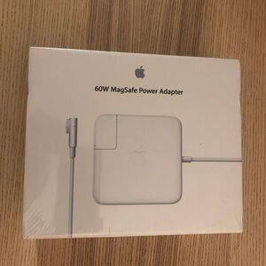 Apple 60W MagSafe Power Adapter